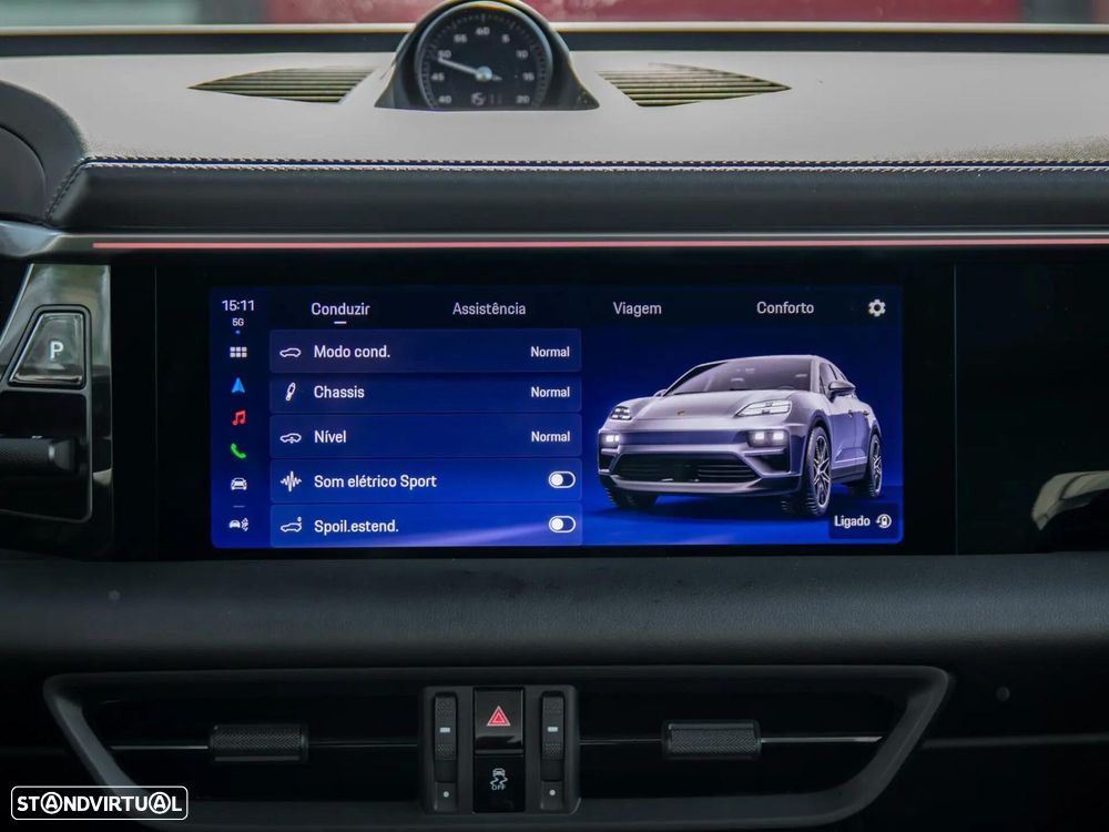 Porsche Macan Electric 4S - 37