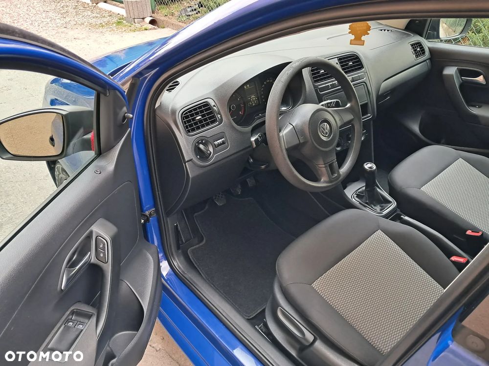 Volkswagen Polo - 14