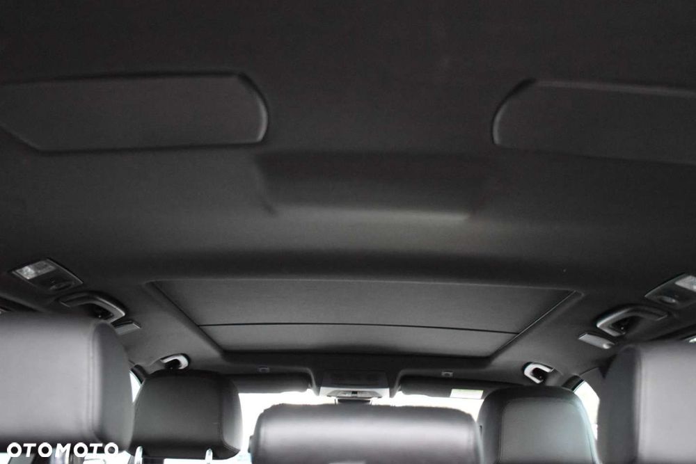 BMW Seria 5 520d xDrive - 24