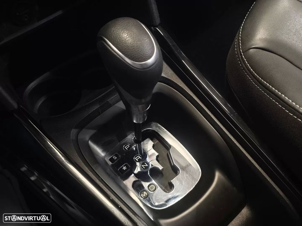 Peugeot 2008 PureTech 110 Stop&Start EAT6 Allure - 9