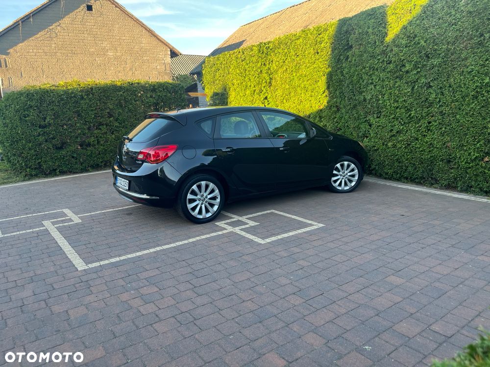 Opel Astra 1.4 T Enjoy EU6 - 8