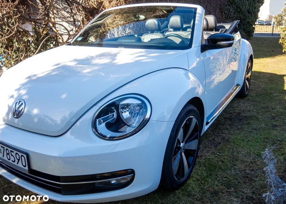 Volkswagen Beetle ver-2-0-tsi-dsg-exclusive-sport - 5