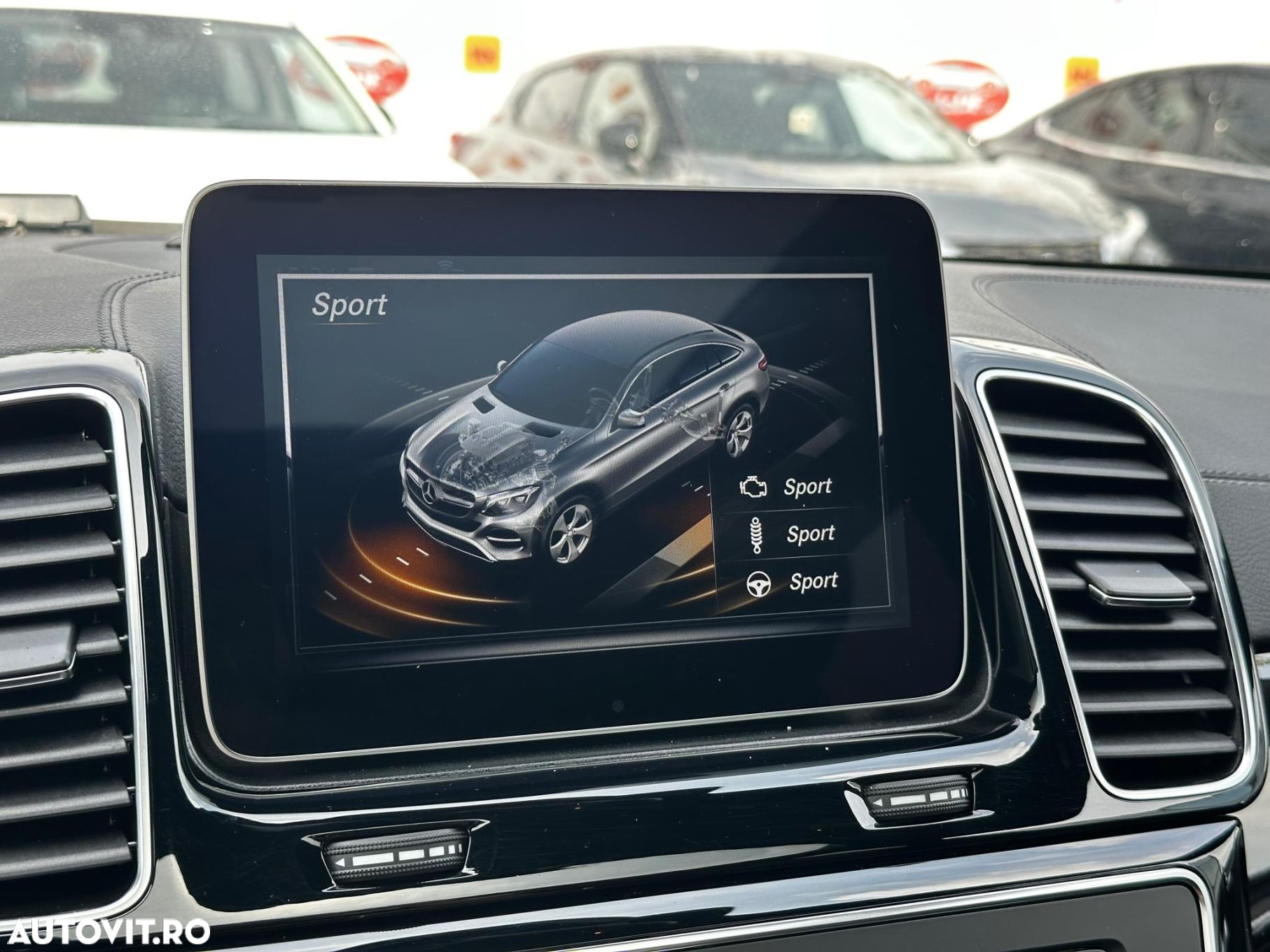 Mercedes-Benz GLE 43 AMG 4MATIC - 16