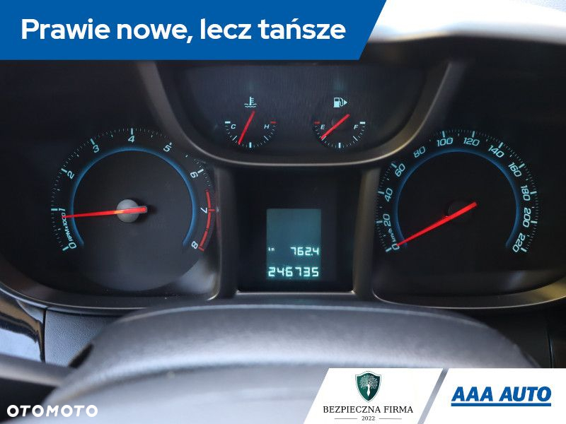Chevrolet Orlando - 12
