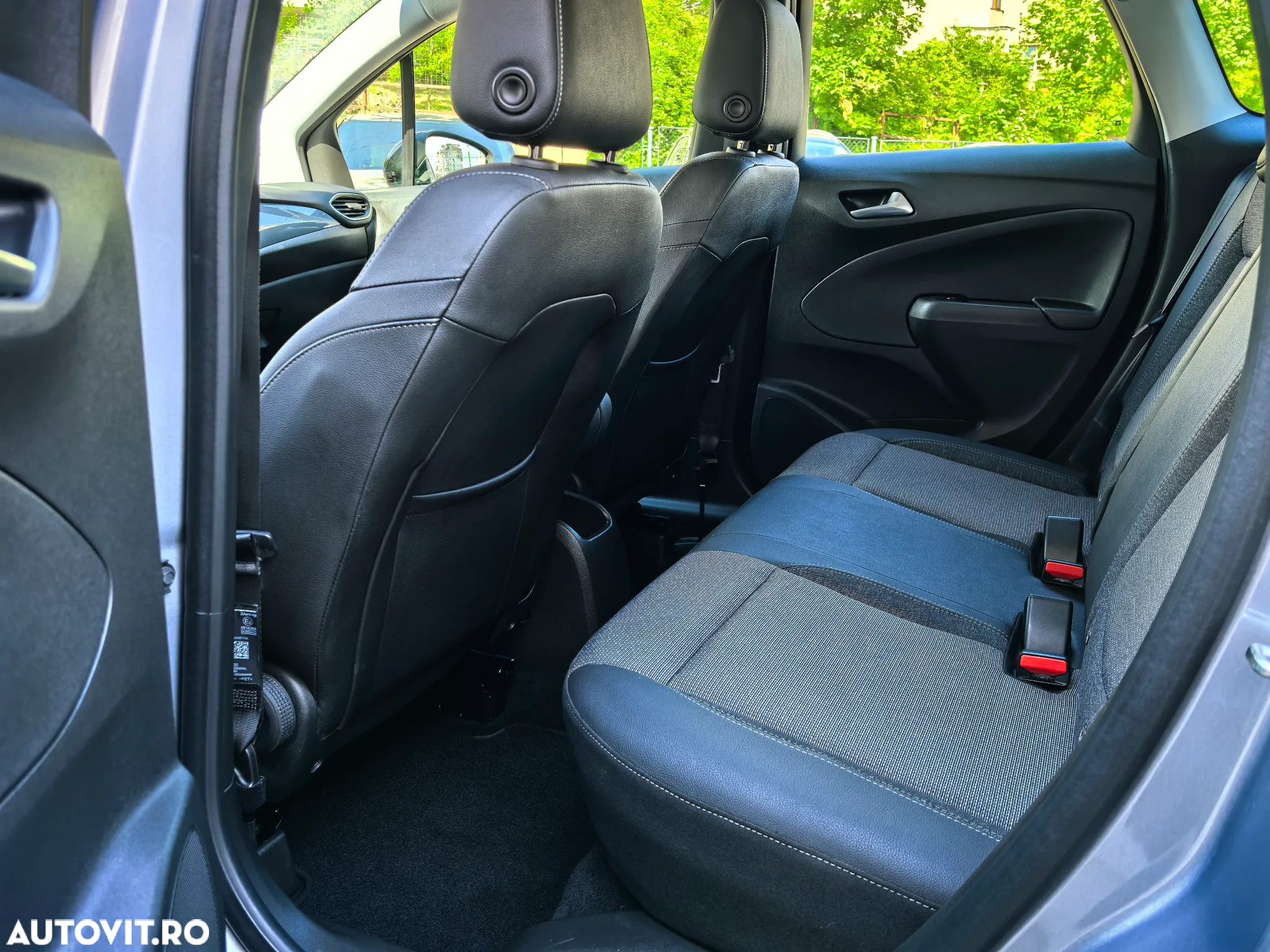 Opel Crossland 1.5 Diesel Automatik Business Elegance - 13