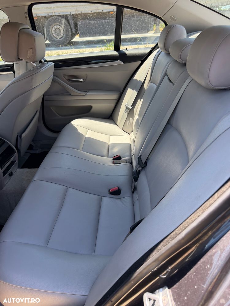 BMW Seria 5 520d Aut. - 6