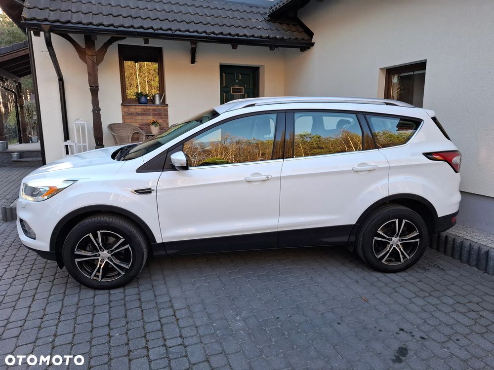 Ford Kuga 1.5 EcoBoost 2x4 Titanium - 37