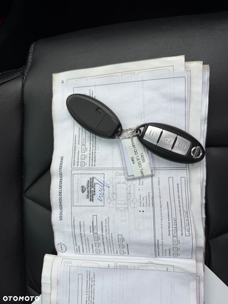 Nissan Qashqai 1.6 dCi Xtronic TEKNA+ - 23