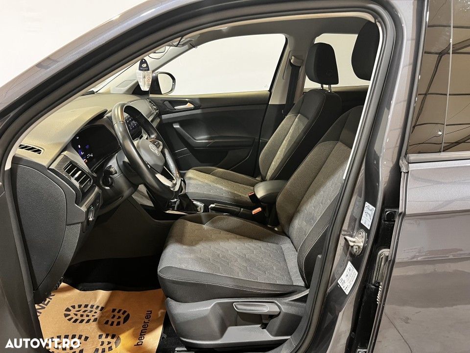 Volkswagen T-Cross - 6