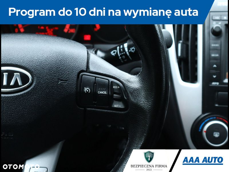 Kia Ceed - 19