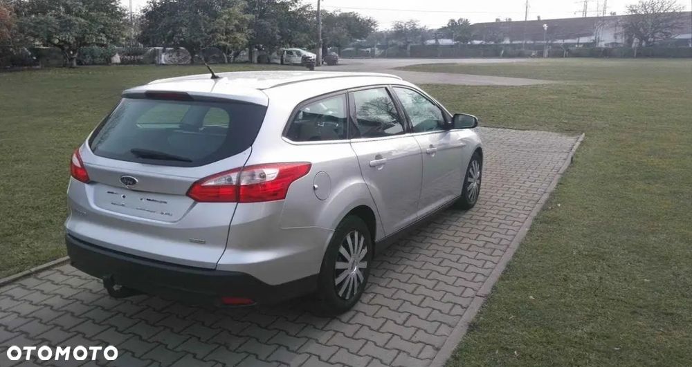 Ford Focus - 4