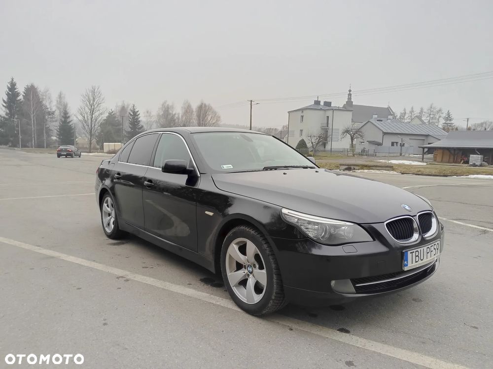 BMW Seria 5 525d - 1