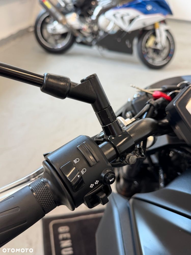 Yamaha MT - 26