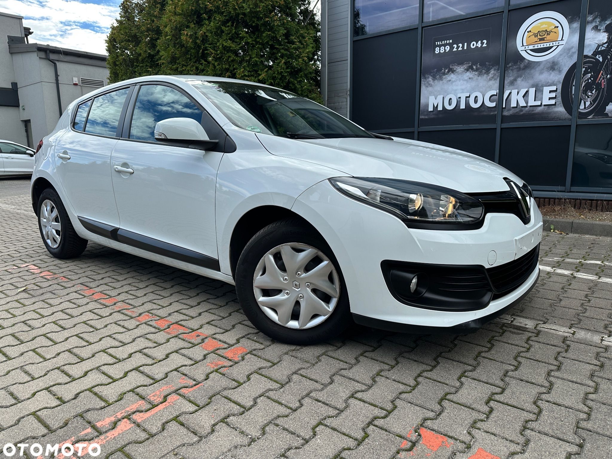 Renault Megane 1.6 16V 110 Expression - 1