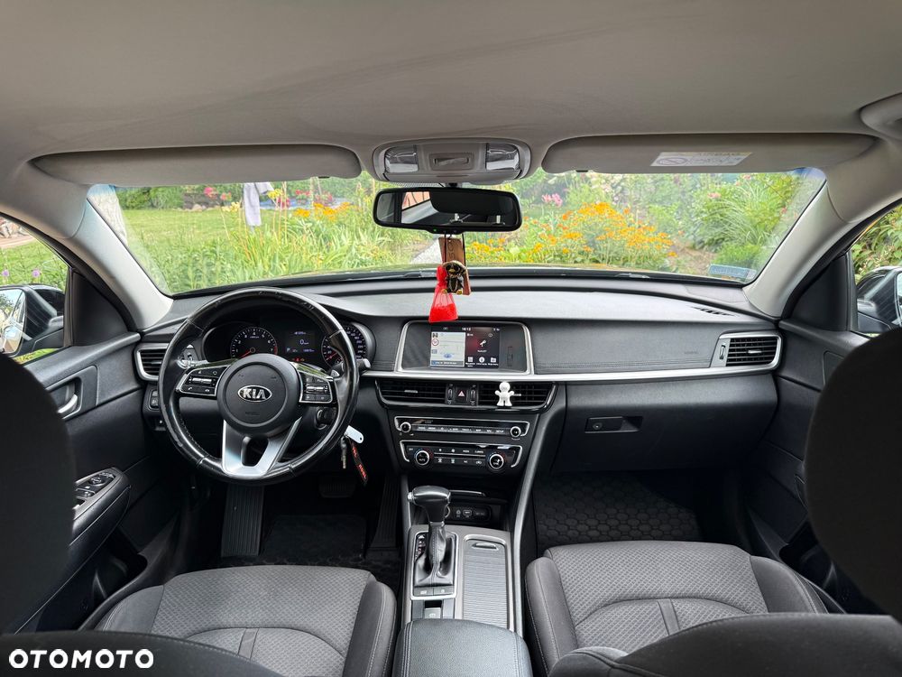 Kia Optima - 34