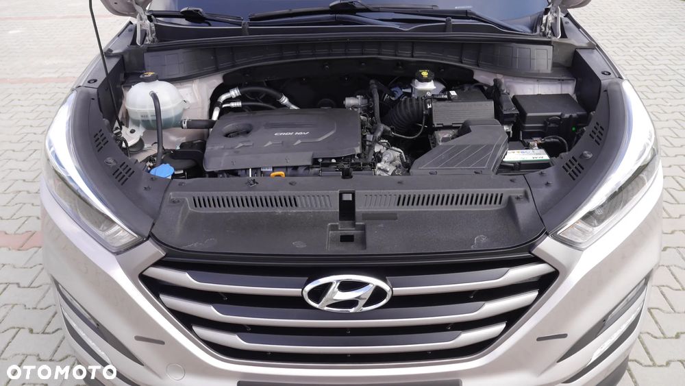 Hyundai Tucson blue 1.7 CRDi 2WD Style - 33