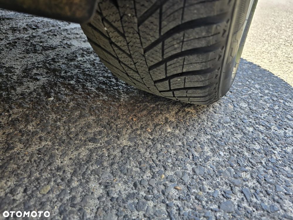 Ford Fiesta 1.0 EcoBoost Titanium X - 19