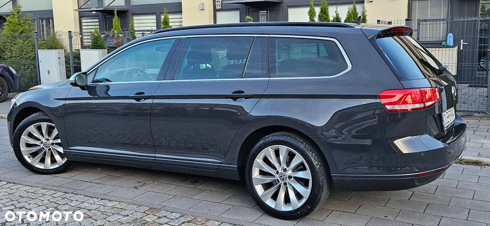 Volkswagen Passat Variant 2.0 TDI SCR BlueMotion Comfortline - 33