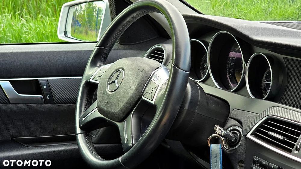 Mercedes-Benz Klasa C - 22