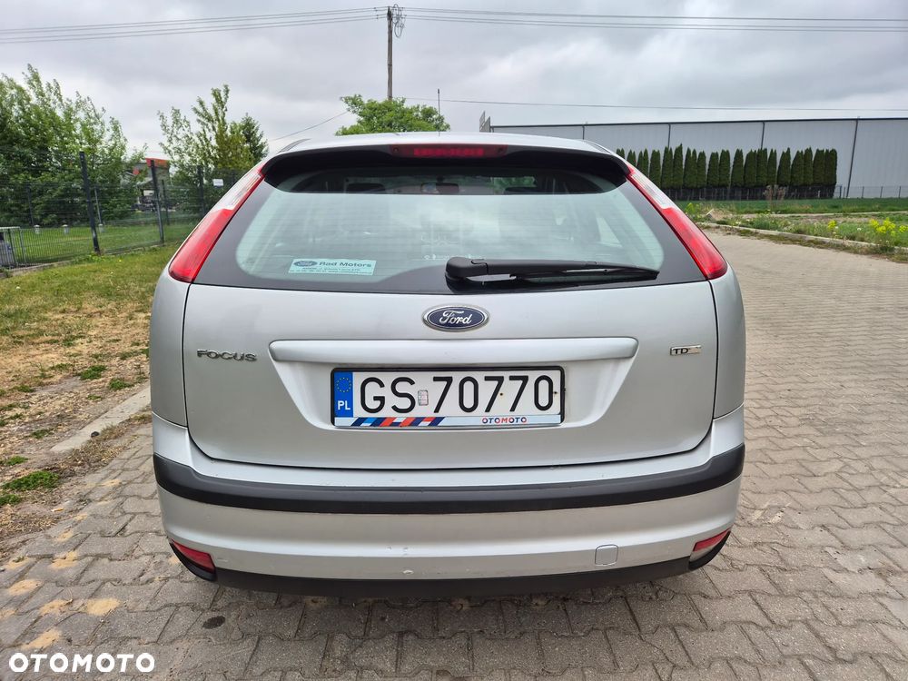 Ford Focus 1.6 TDCi Ambiente - 3