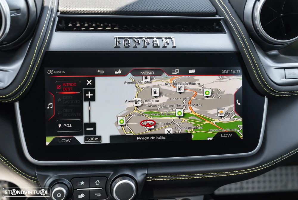 Ferrari GTC4 Lusso - 22