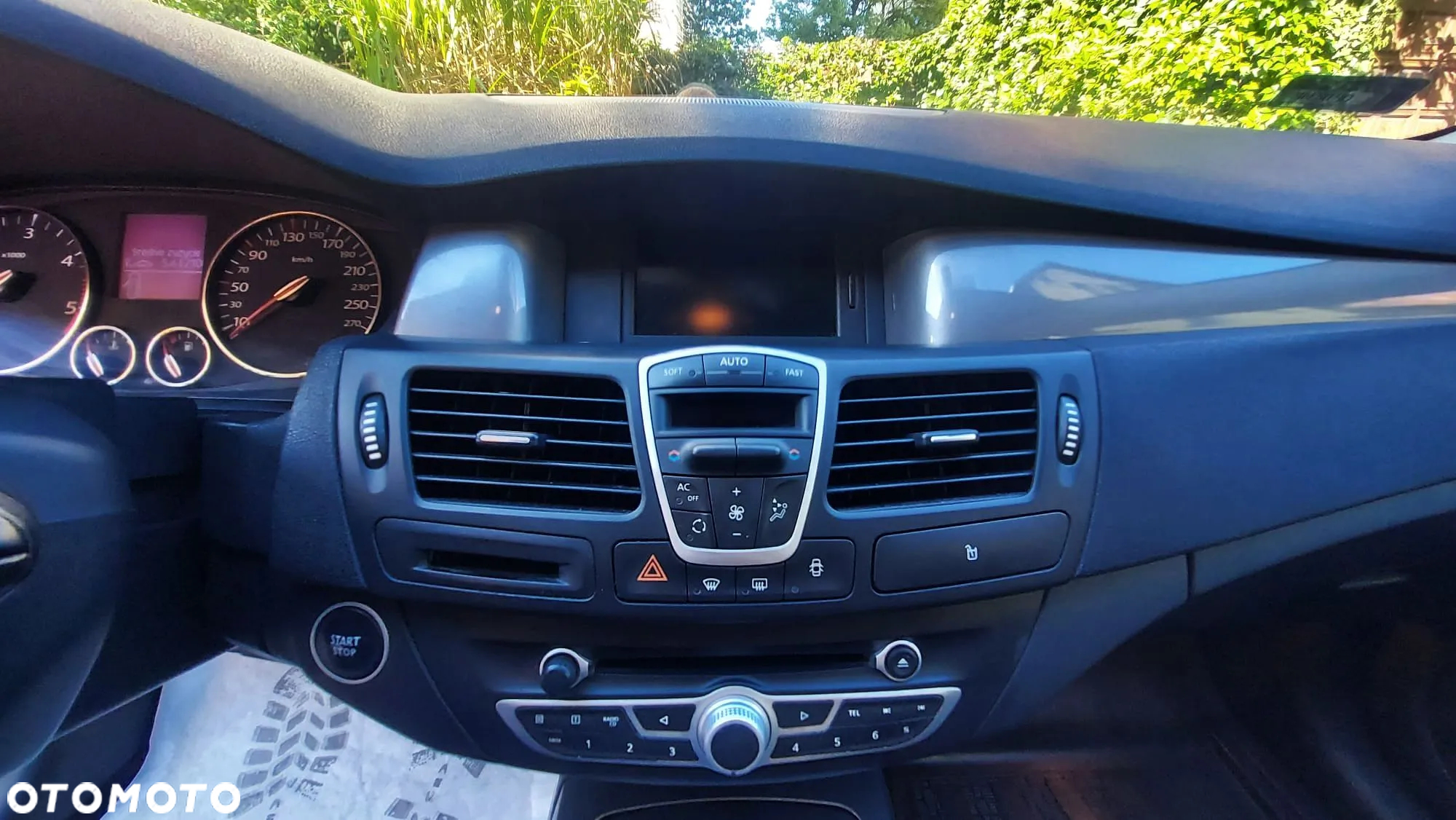Renault Laguna 2.0 dCi Limited - 10