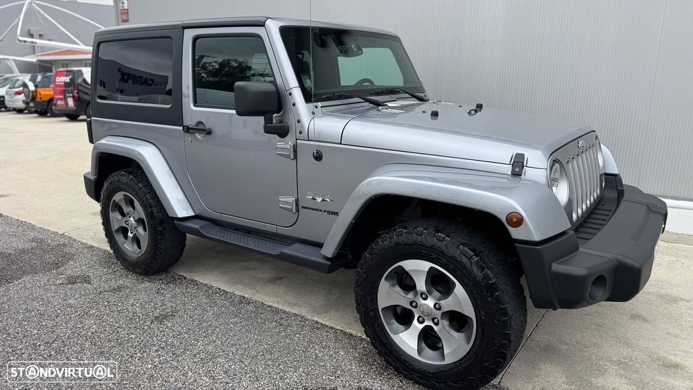 Jeep Wrangler - 3