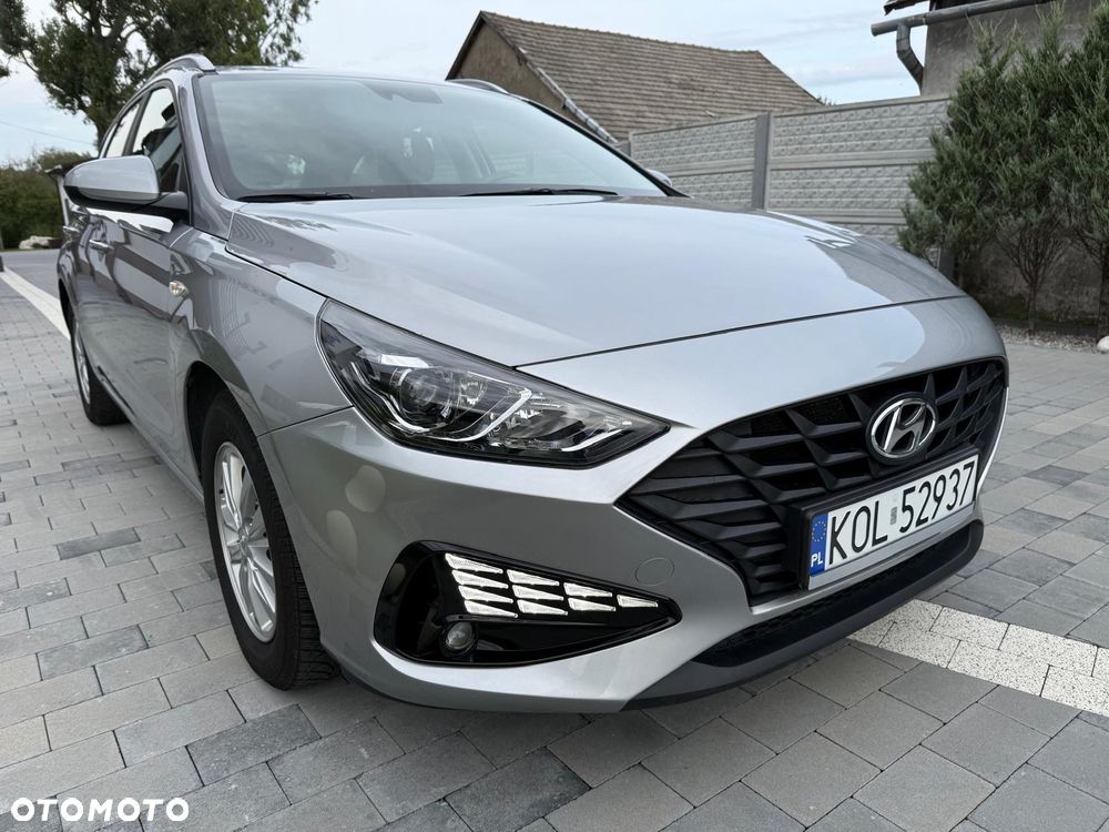 Hyundai i30 1.5 DPI Classic + - 3