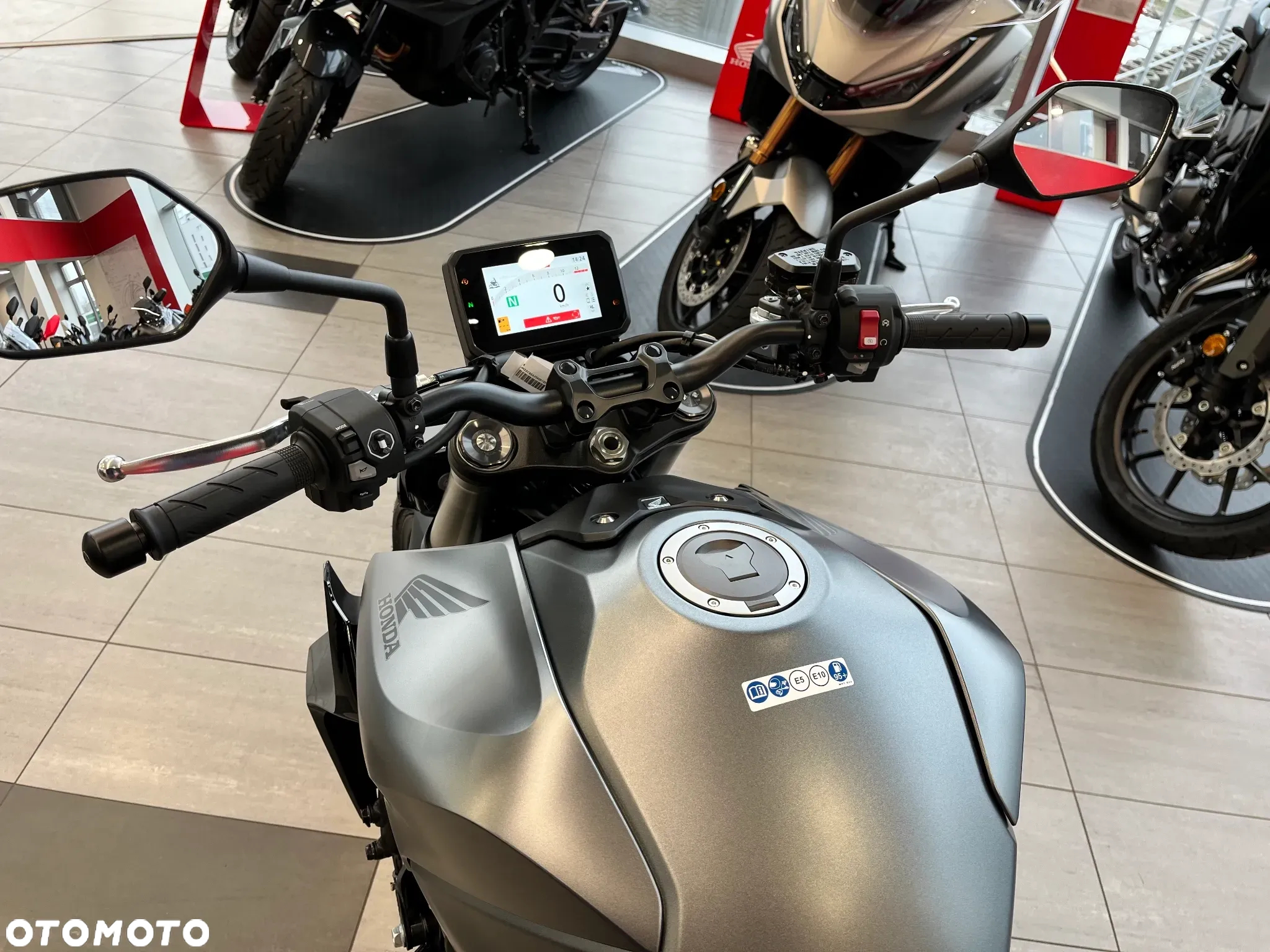 Honda CB - 13