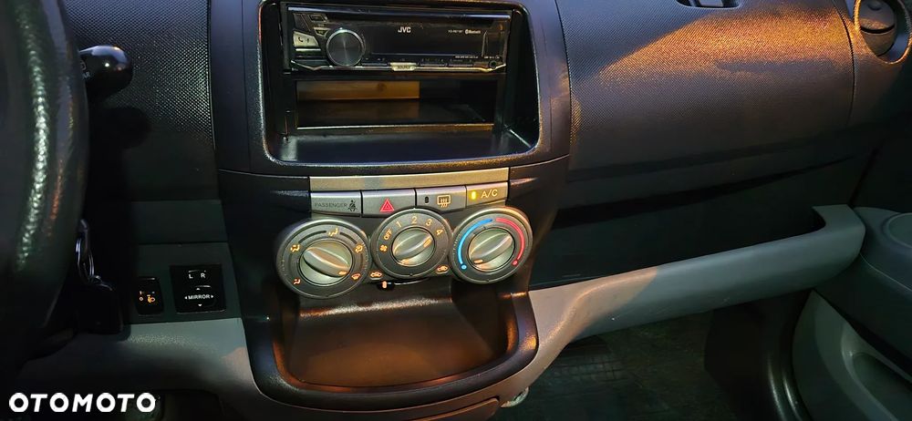 Daihatsu Sirion 1.3 CooLine - 17