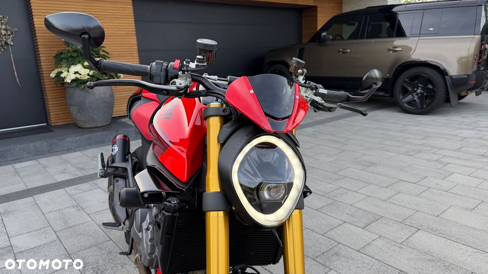 Ducati Monster - 32
