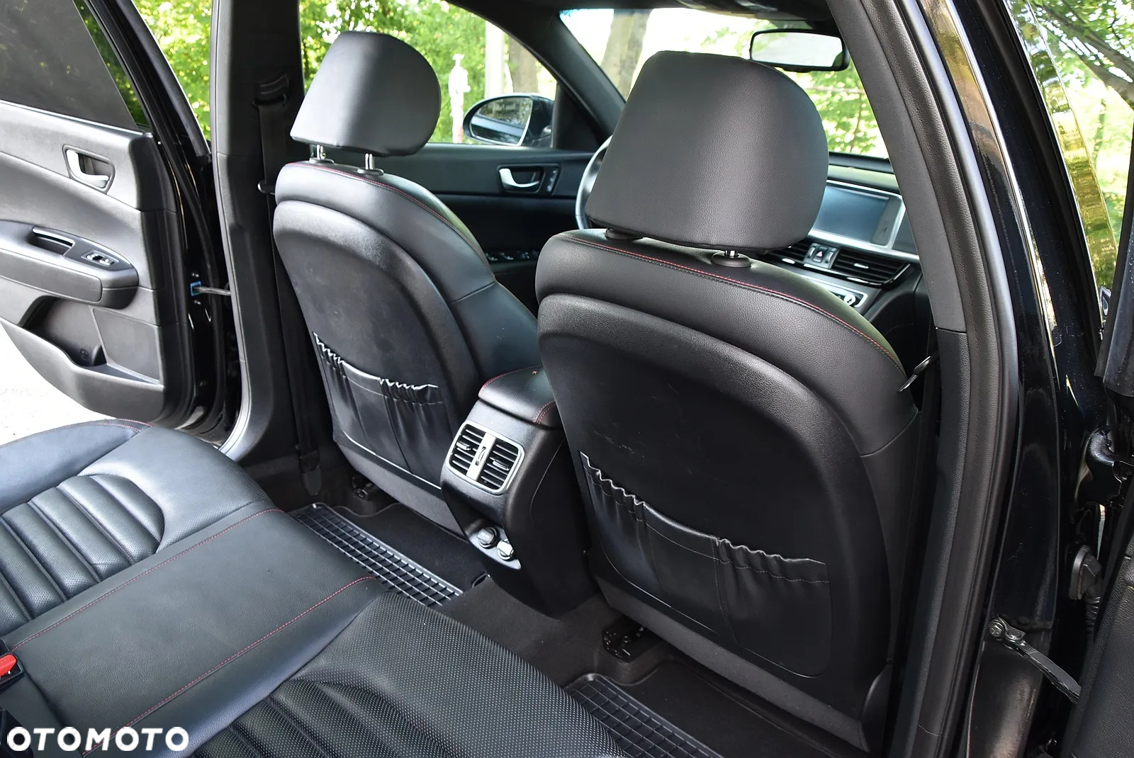 Kia Optima - 25