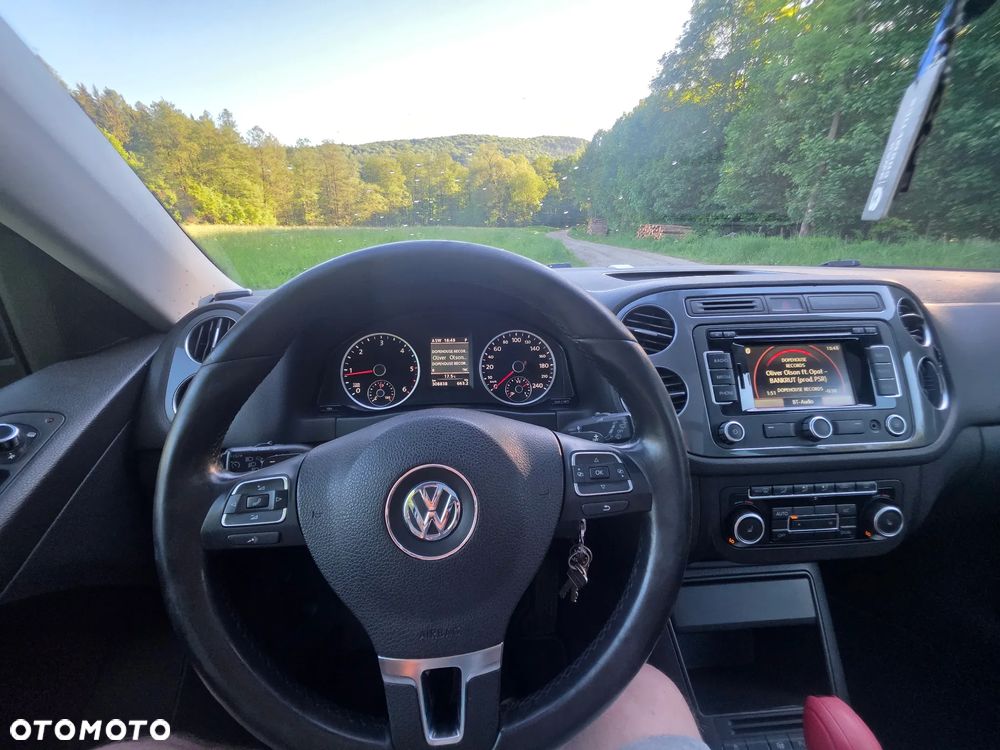 Volkswagen Tiguan - 10