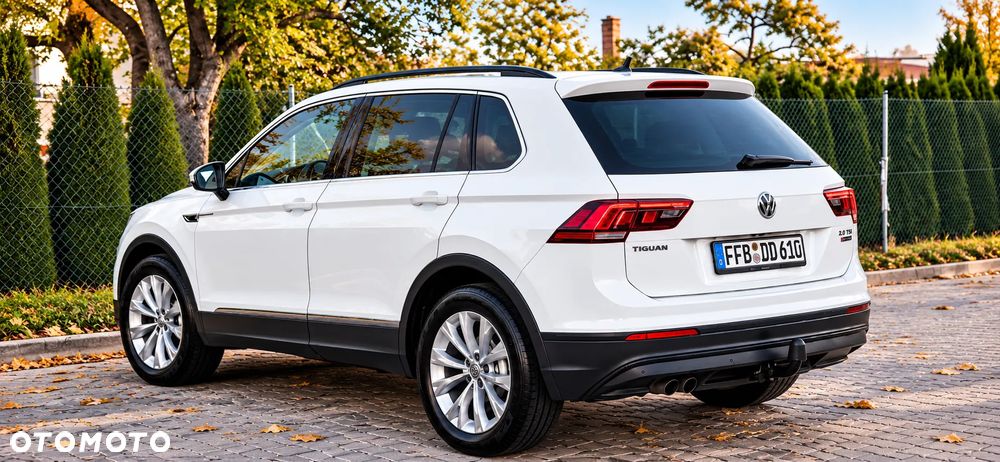 Volkswagen Tiguan - 4