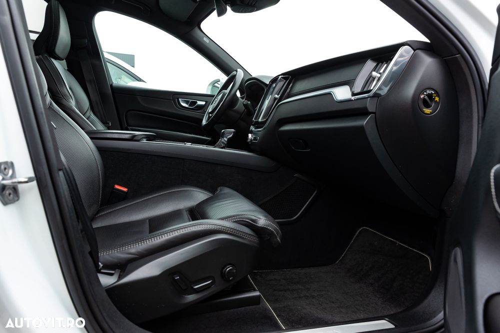 Volvo XC 60 B5 D AWD Geartronic RDesign - 35