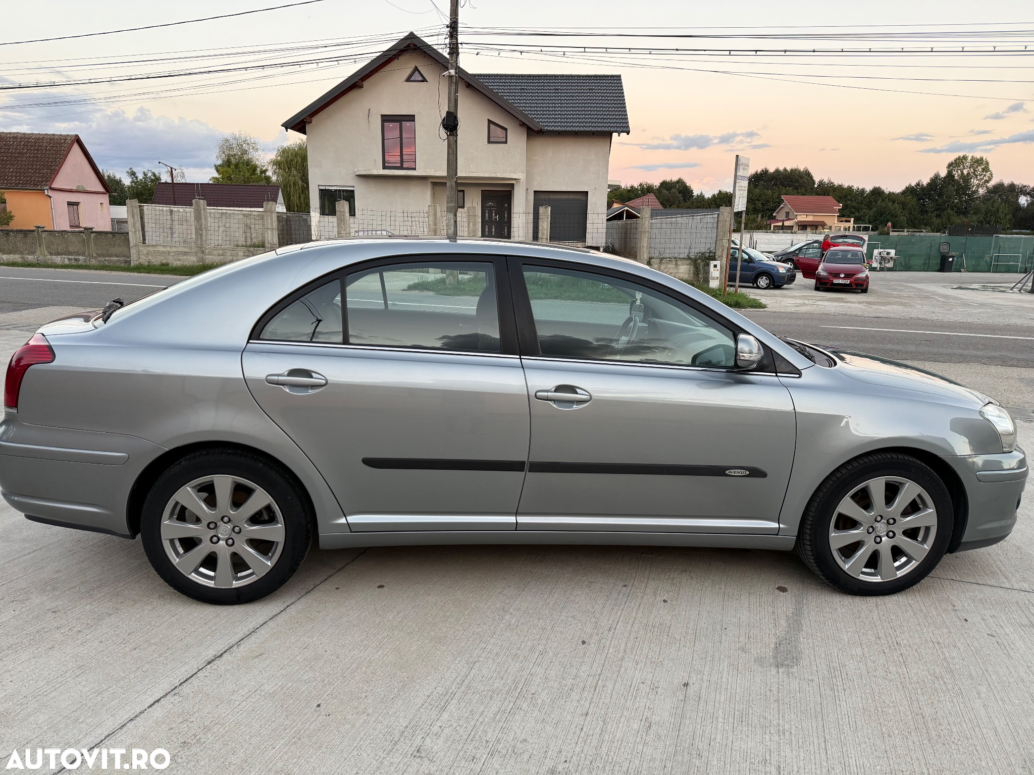 Toyota Avensis 2.0 D-4D Navi chrome - 13
