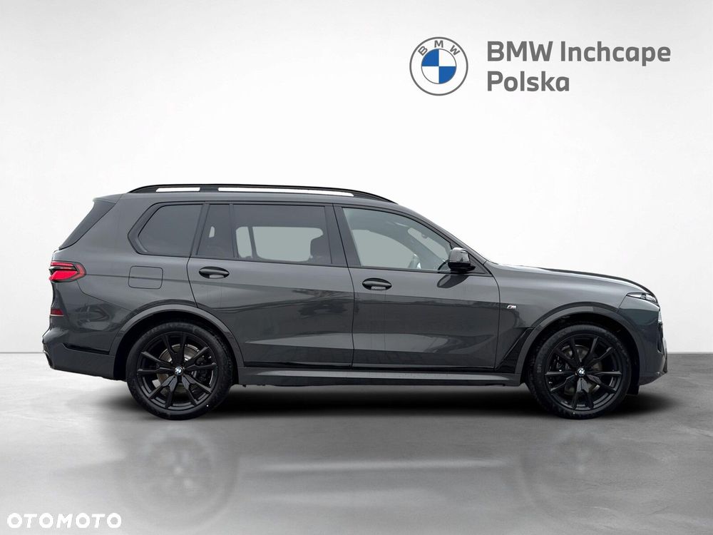 BMW X7 - 7