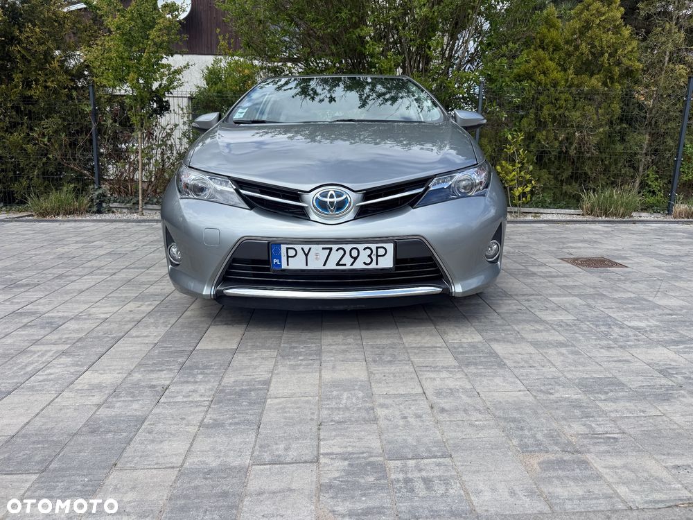 Toyota Auris Hybrid 135 Premium - 4