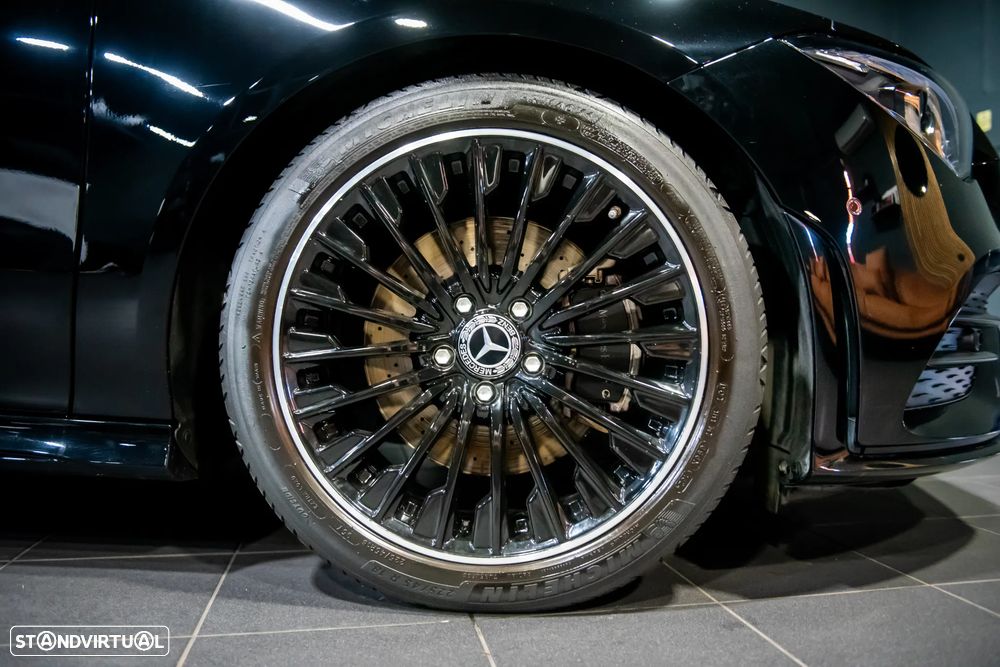 Mercedes-Benz CLA 200 d Shooting Brake AMG Line Aut. - 9