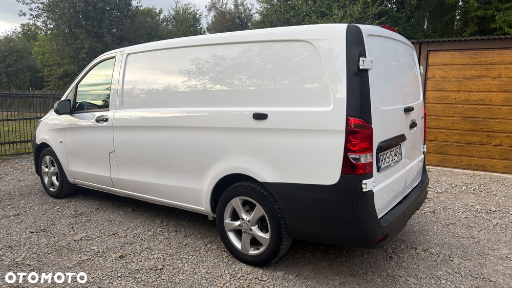 Mercedes-Benz Vito - 24