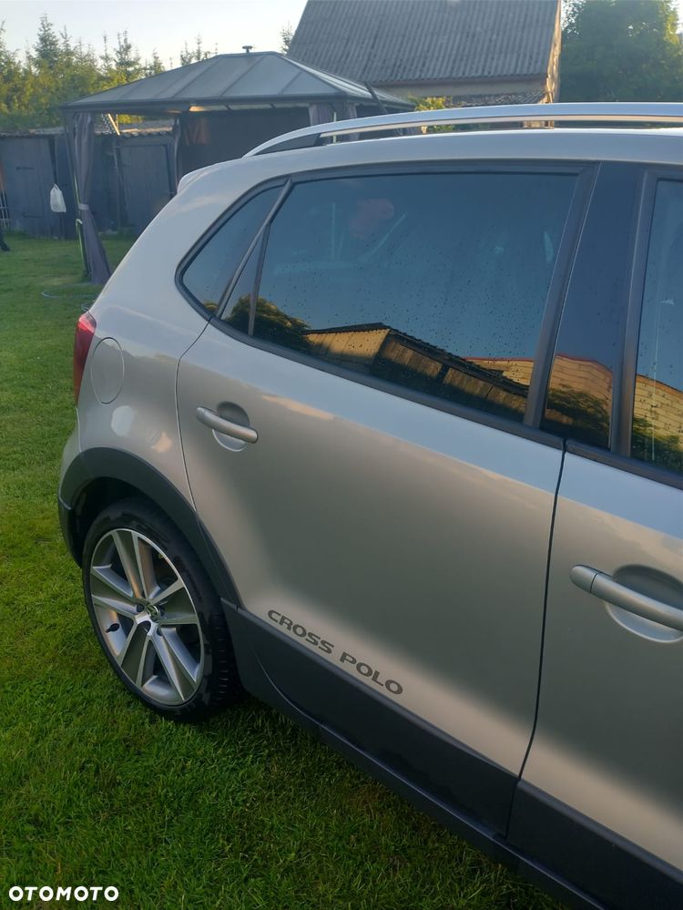 Volkswagen Polo 1.6 TDI Cross - 3