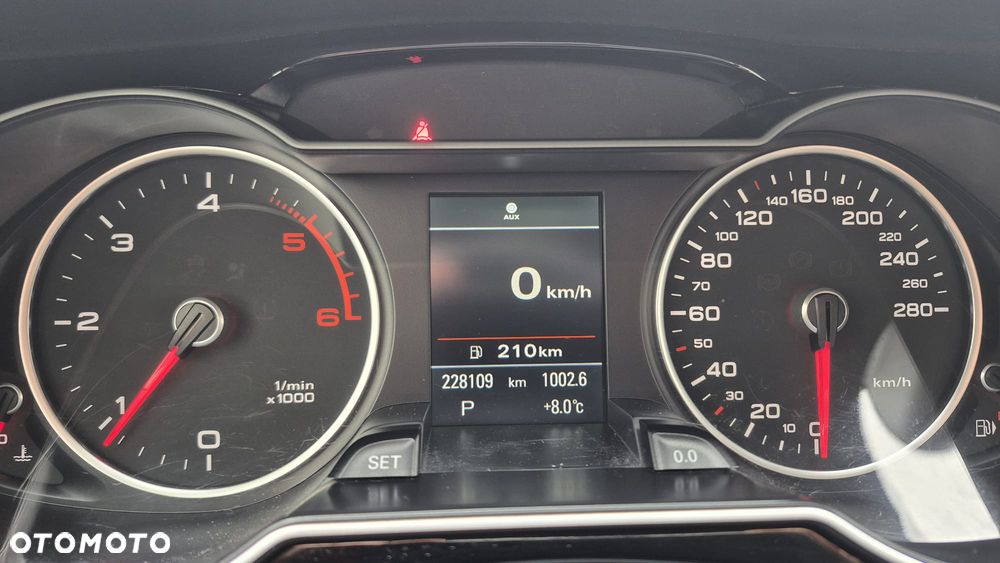 Audi A4 Limousine - 36