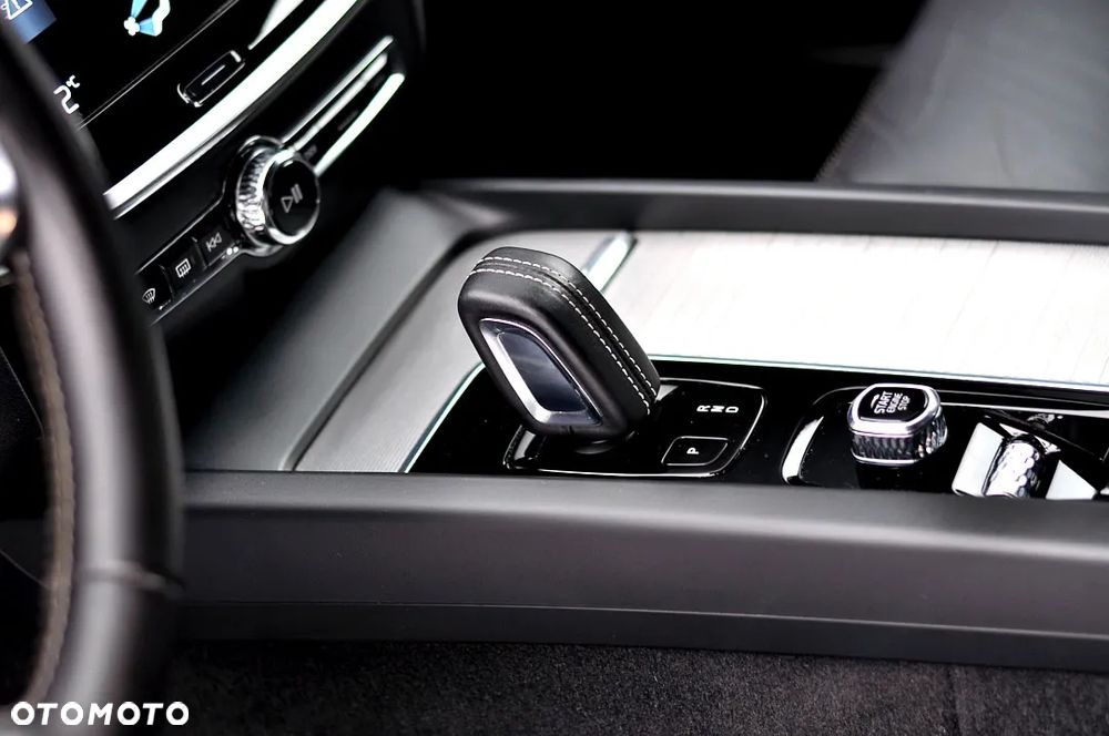 Volvo V60 B3 B Geartronic RDesign - 32