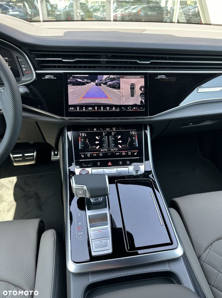 Audi SQ8 - 20