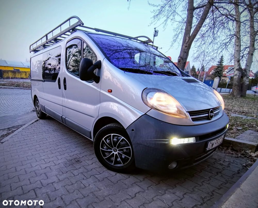 Opel Vivaro L2H1 - 1