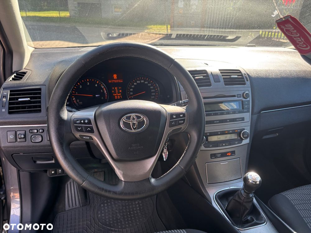 Toyota Avensis 2.0 D-4D 2010 - 6