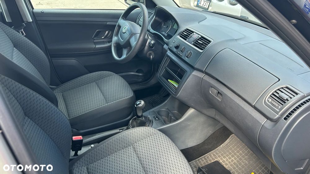 Skoda Fabia 1.4 16V Active - 8