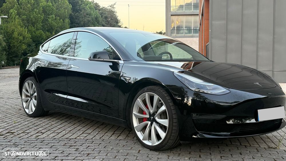 Tesla Model 3 Performance Dual Motor AWD - 25