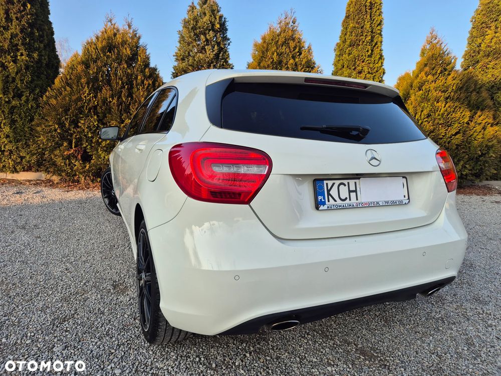 Mercedes-Benz Klasa A 180 (BlueEFFICIENCY) Urban - 35