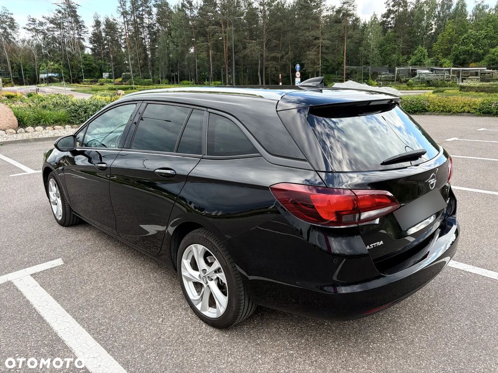 Opel Astra 1.4 T Dynamic - 3